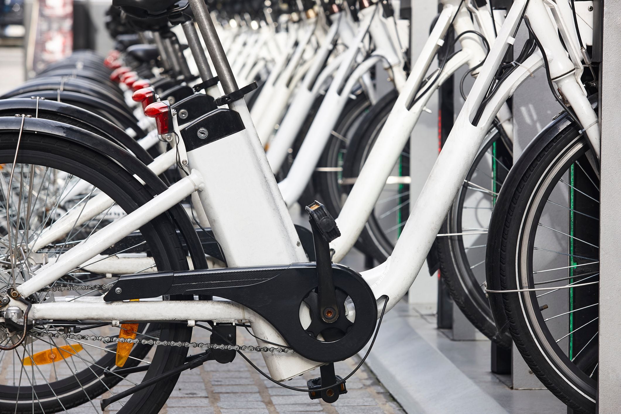 Challenges in Delivering Bicycles to Stores and Consumers Due to Supply Chain Difficulties Challenges in Delivering Bicycles to Stores and Consumers Due to Supply Chain Difficulties